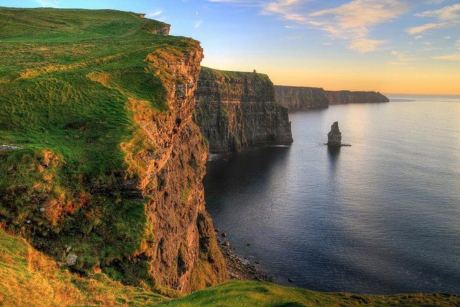 Imagen del tour: Crucero por las islas Aran y los acantilados de Moher