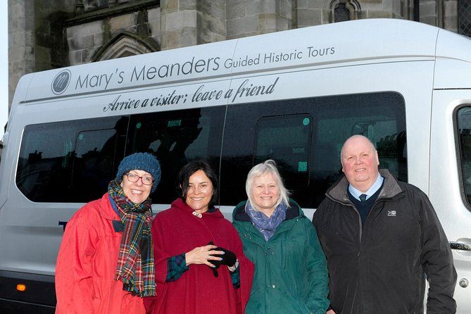 Imagen del tour: Outlander Tour Escocia comienza cerca de Edimburgo y Glasgow con fanáticos de Outlander