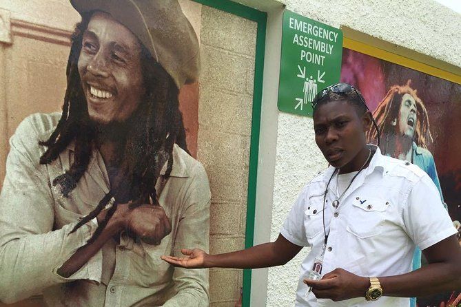 Imagen del tour: Tour privado desde Montego Bay al Museo Bob Marley Kingston