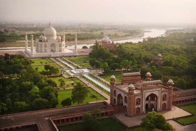 Imagen del tour: Excursión de medio día al Taj Mahal y el Fuerte de Agra desde Agra