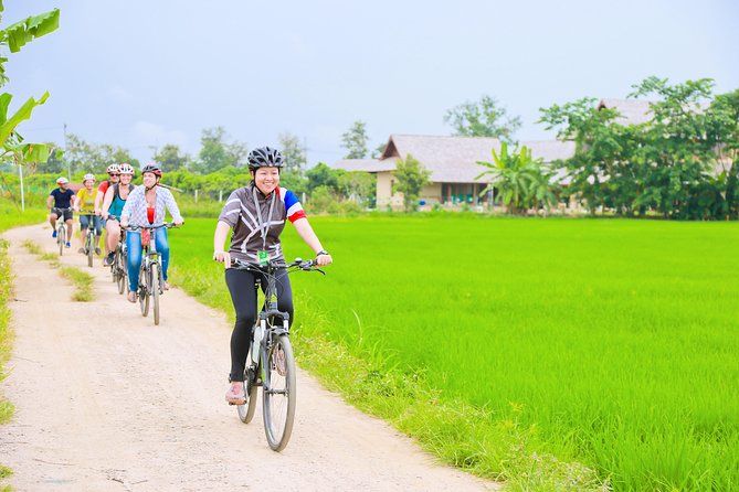 Imagen del tour: Tour guiado en bicicleta por el campo de Chiang Mai