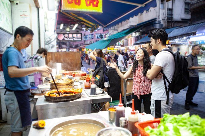 Imagen del tour: Tour nocturno de Kowloon con un local: privado y 100% personalizado