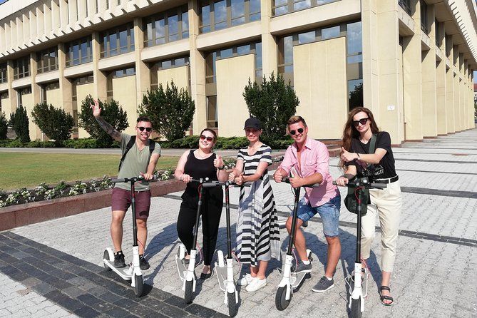 Imagen del tour: Recorrido regular en scooter por la ciudad de Vilnius