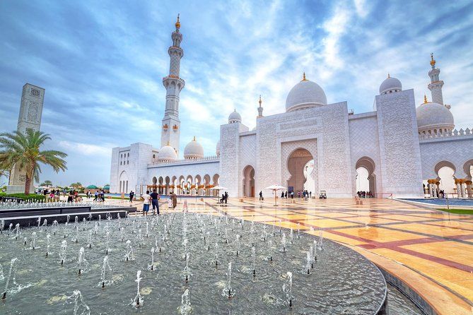 Imagen del tour: Sheikh Zayed Grand Mosque Tour desde Dubai