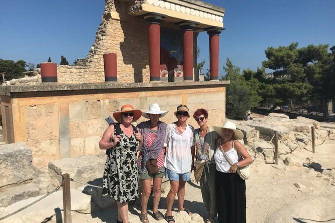 Imagen del tour: Entrada directa a Knossos Palace (Visita compartida - Grupo pequeño)