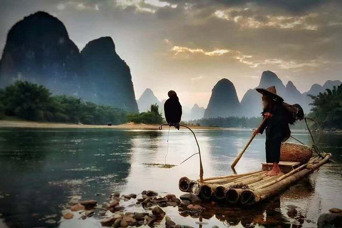 Imagen del tour: Tour fotográfico al atardecer de Xingping con el pescador