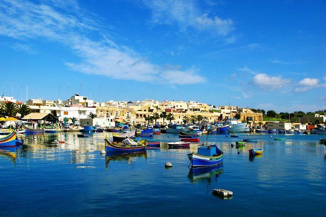 Imagen del tour: Visita guiada al mercado de Marsaxlokk y la Gruta Azul