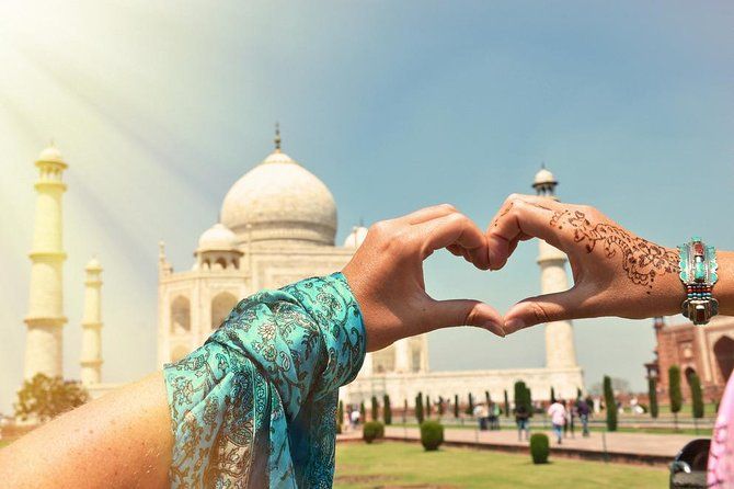 Imagen del tour: Excursión de 1 día al Taj Mahal al amanecer con Fatehpur Sikri