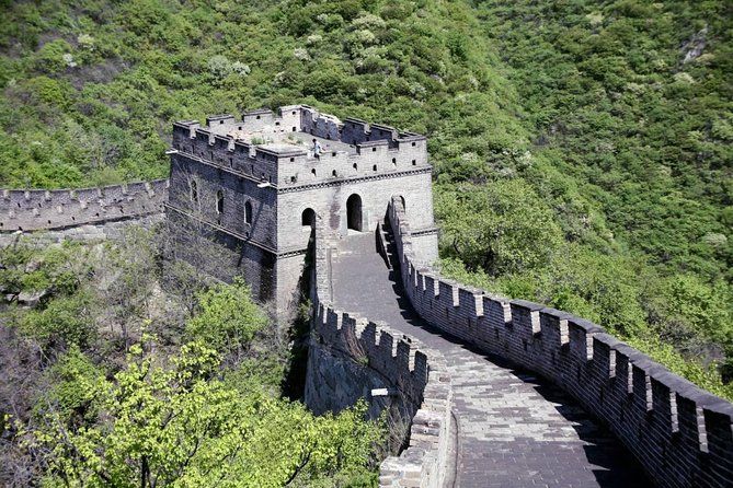 Imagen del tour: Excursión privada de un día a Jinan a la Gran Muralla Mutianyu en Beijing en tren bala
