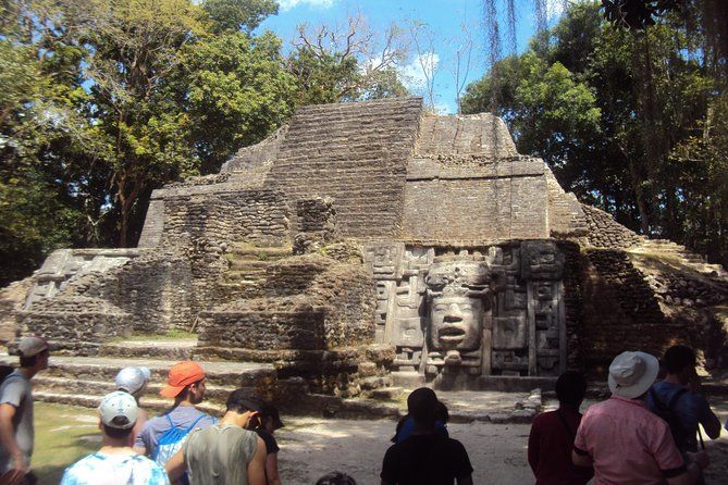 Imagen del tour: Excursión al sitio maya de Lamanai y al río Nuevo desde la ciudad de Belice