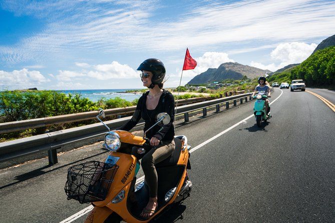 Imagen del tour: Alquiler de ciclomotores de estilo hawaiano para el día