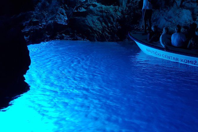 Imagen del tour: Excursión a la gruta Azul y Hvar desde Split