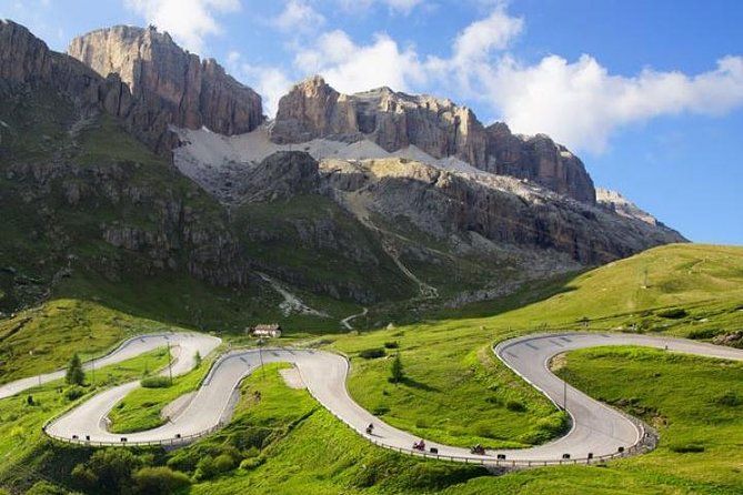 Imagen del tour: TOUR EN BICICLETA POR LOS DOLOMITAS - SELLA RONDA: Passo Pordoi-Sella-Gardena-Campolongo