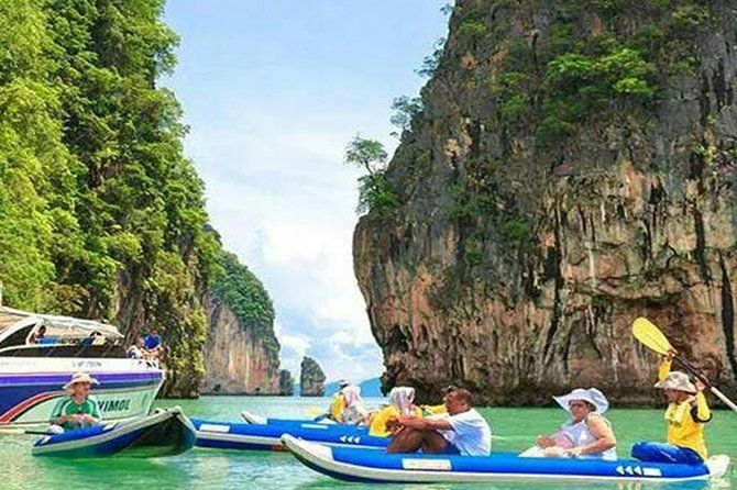 Imagen del tour: Excursión en canoa al mar por la bahía de Phang Nga en lancha motora