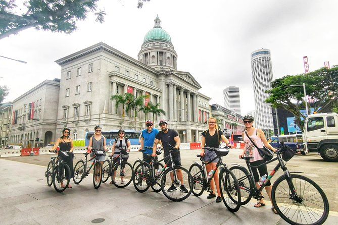 Imagen del tour: Recorrido histórico en bicicleta por Singapur en bicicletas de tamaño completo