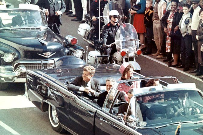 Imagen del tour: Tour del asesinato de JFK con la pensión de Oswald