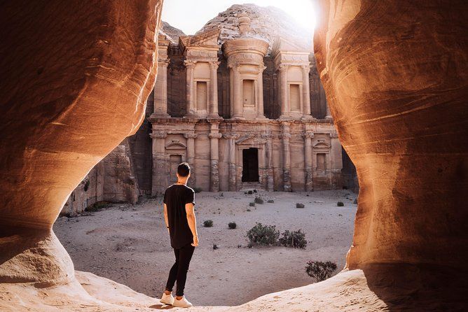 Imagen del tour: Excursión privada de 3 días desde Amman: Petra, Wadi Rum, Dana, Áqaba y el Mar Muerto