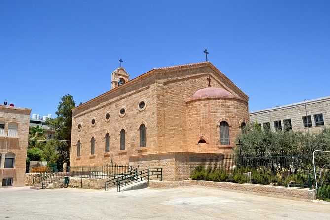 Imagen del tour: Excursión de Madaba, Monte Nebo y Betania sitio del Bautismo de Jesucristo desde Amman