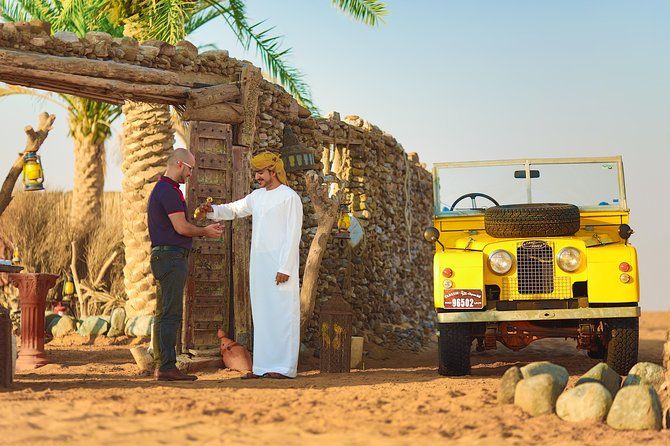 Imagen del tour: Experiencia en el desierto: cena y actividades de los Emiratos con traslado en Land Rover clásico desde Dubái