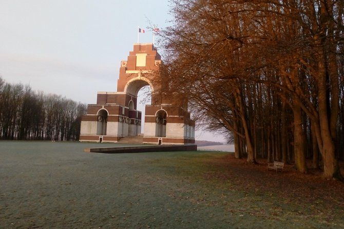 Imagen del tour: Tour privado de medio día por la Batalla del Somme desde Albert