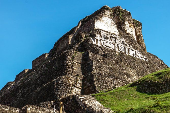 Imagen del tour: Ciudad de Belice a ruinas mayas de Xunantunich