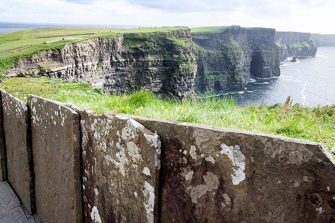 Imagen del tour: Excursión privada de un día a los acantilados de Moher