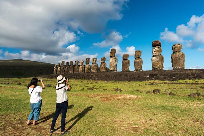 Imagen del tour: Recorrido privado: Día completo en los yacimientos arqueológicos de la Isla de Pascua