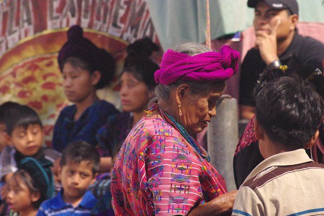 Imagen del tour: Mercado de Chichicastenango y Lago de Atitlán 2 días y 1 noche