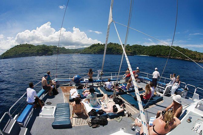 Imagen del tour: Tour en catamarán por la isla de Nusa Penida