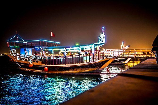 Imagen del tour: Tour privado de Doha, recorrido por la ciudad y crucero en barco Dhow
