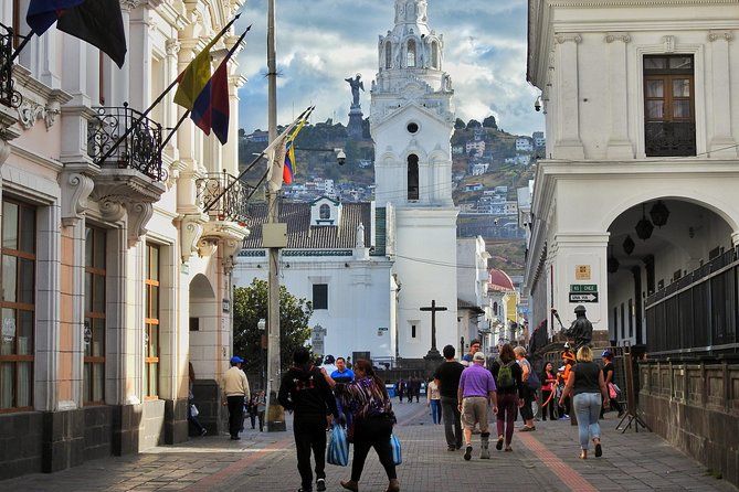 Imagen del tour: City Tour Privado y Personalizado de Quito Teleferico y Mitad del Mundo