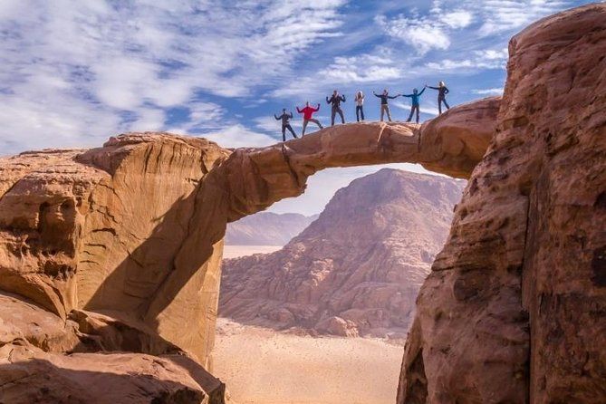 Imagen del tour: Excursión privada de día completo a Petra y Wadi Rum
