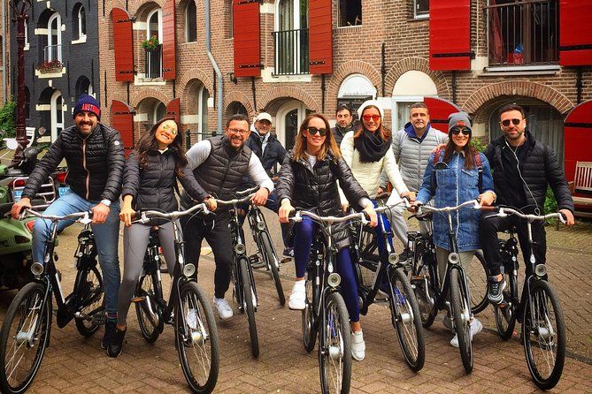 Imagen del tour: Tour guiado en bicicleta por los lugares más destacados y las joyas ocultas de Ámsterdam