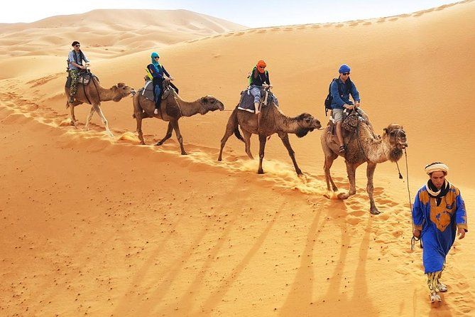 Imagen del tour: Merzouga Camel Trekking y alojamiento en el campamento del desierto
