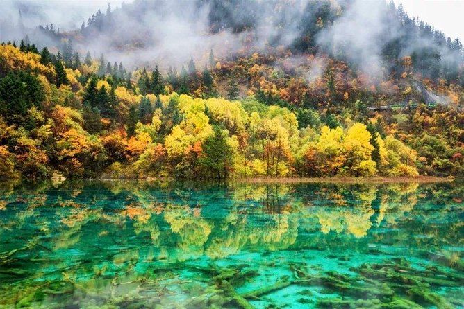 Imagen del tour: Tour privado de 3 días a Jiuzhaigou y Huanglong en tren desde Chongqing