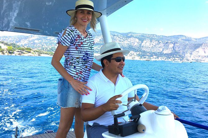 Imagen del tour: Tour privado romántico para 2 personas más guía en su propio barco con energía solar
