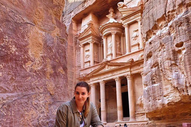 Imagen del tour: Excursión de 4 días a Jordania: Monte Nebo, Kerak, Petra, Wadi Rum, Sitio del Bautismo, Amman