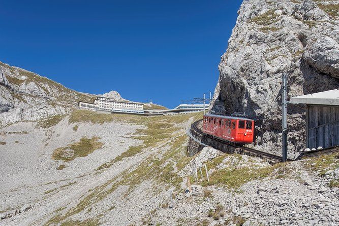 Imagen del tour: Panorama del Pilatus: exclusivo viaje privado de ida y vuelta desde Basilea