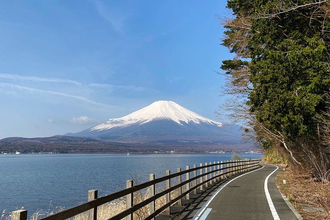 Imagen del tour: Excursión en bicicleta de tres días al monte Fuji, Hakone e Izu