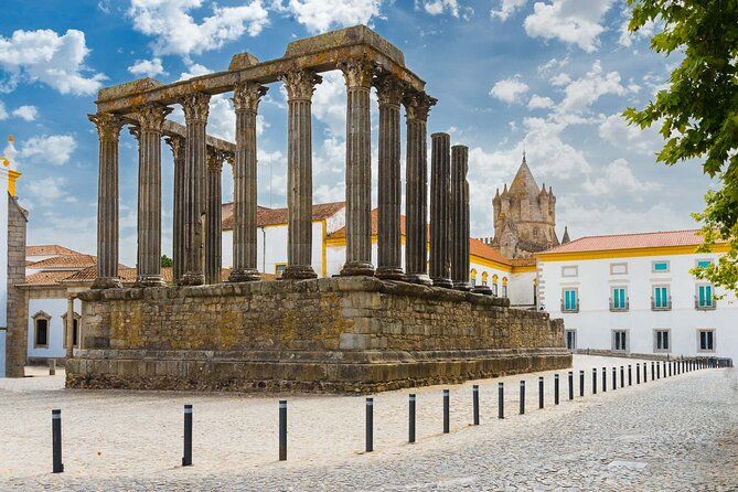 Imagen del tour: Tour privado a pie por lugares destacados en Évora