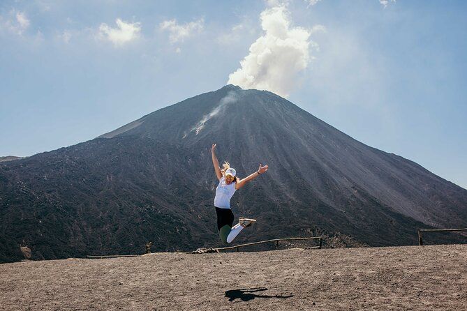 Imagen del tour: Caminata Volcán Pacaya Activo - Tour Privado