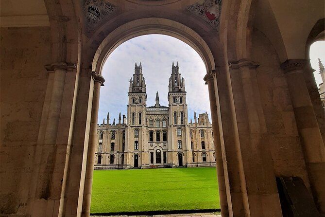 Imagen del tour: Tour a pie clásico de 90 minutos por Oxford