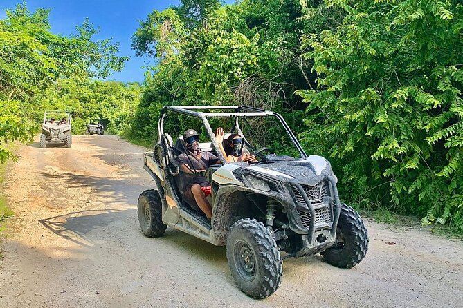 Imagen del tour: Excursión en buggy en Playa del Carmen con baño en cenote y visita a una aldea Maya