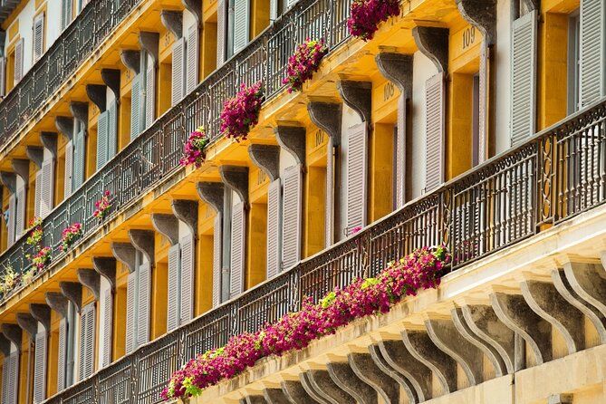 Imagen del tour: TOUR CULTURAL de San Sebastián & PINTXOS - Aventura Gastronómica y Cultural Privada