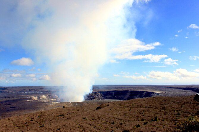 Imagen del tour: Excursión por la costa de Hilo: volcán activo, tubo de lava, cascada y jardines