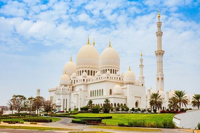 Imagen del tour: Visita de medio día a la Gran Mezquita Sheikh Zayed