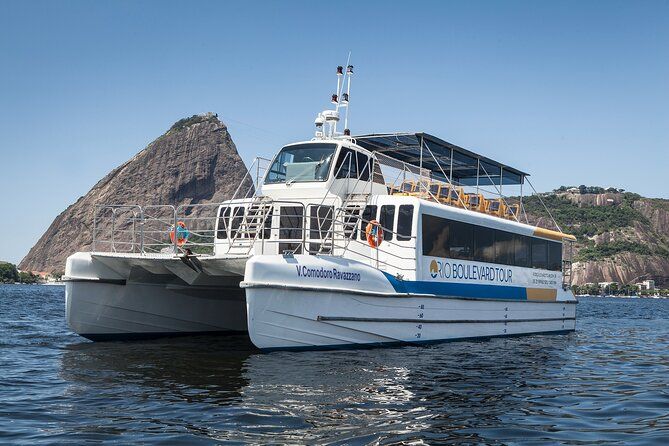 Imagen del tour: Paseo en barco por Río de Janeiro con salidas por la mañana y al atardecer
