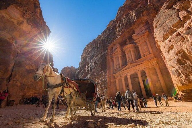 Imagen del tour: Un día en Petra y Wadi Rum desde Aqaba