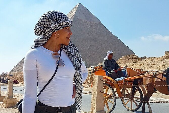 Imagen del tour: El mejor tour de medio día a las pirámides de Giza y la Esfinge con almuerzo y paseo en camello