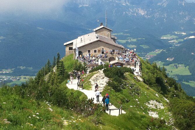 Imagen del tour: Eagle's Nest-Berchtesgaden-Obersalzberg Tour histórico privado de medio día de la Segunda Guerra Mundial